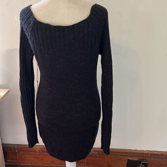 BCBGMAXAZRIA black long sleeve sweater Size M New - Picture 5 of 11